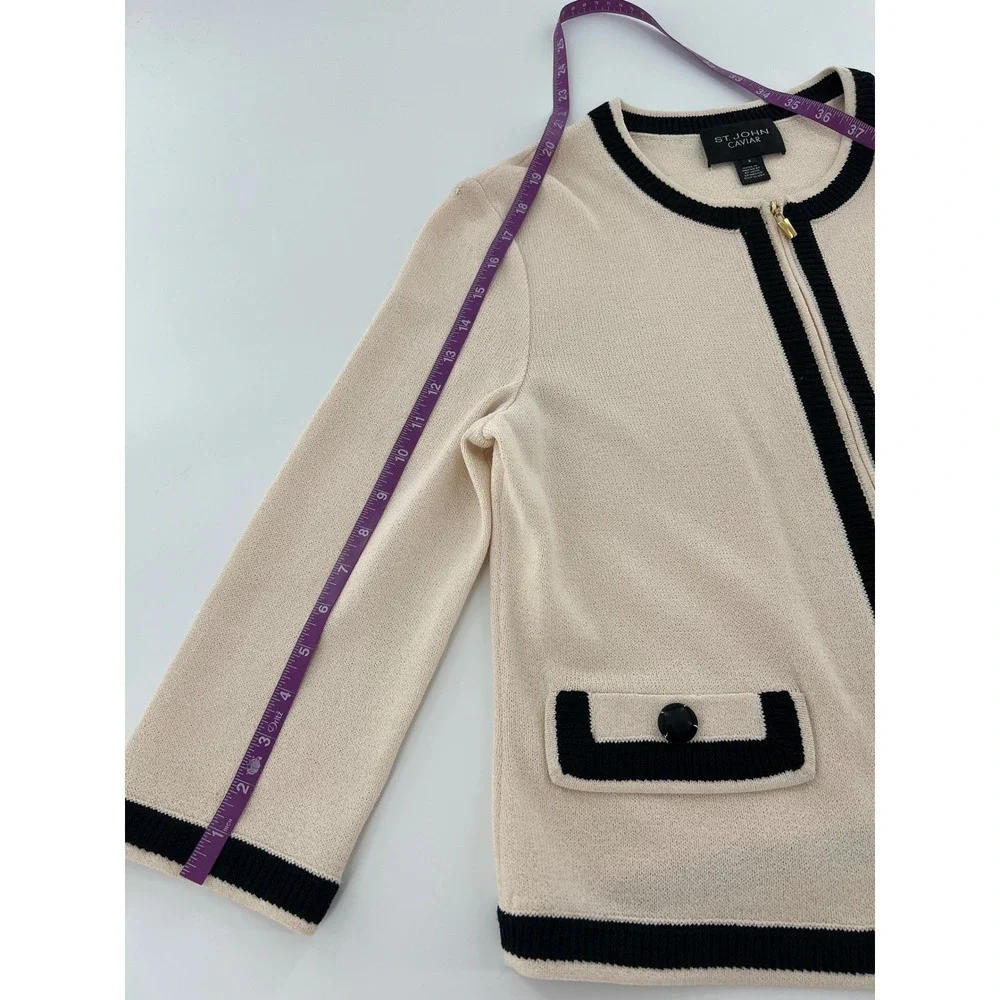 St. John Caviar Cream Black Contrast Trim Wool Knit Zip Front Jacket Old Money 8